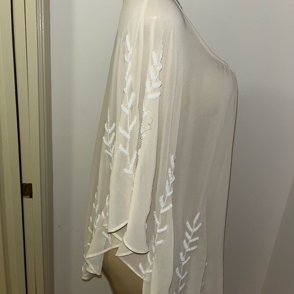 Free people Ivory SheerCover-Up with Leaf beaded embellishments size S - Picture 3 of 6